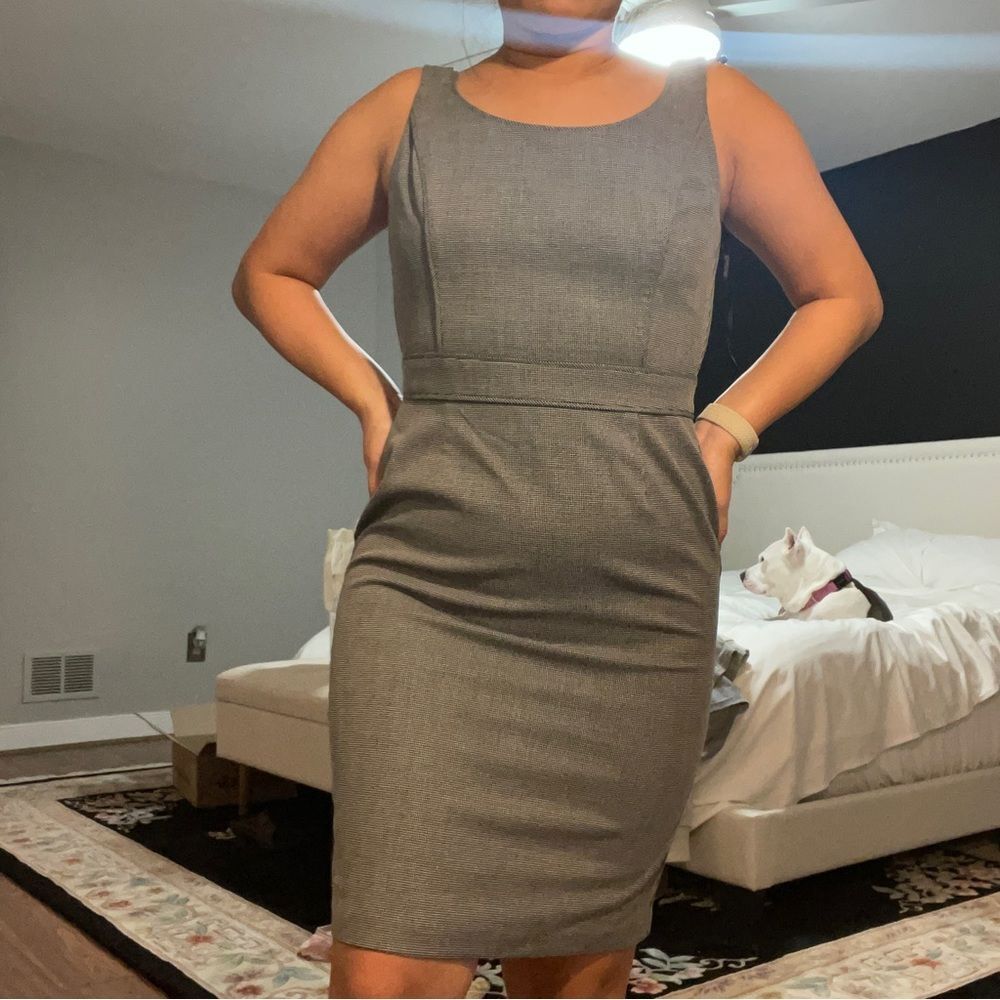 White House Black Market Sleeveless Court Dress